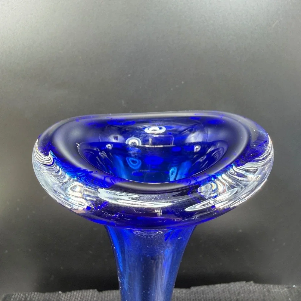 Aseda Glasbruk Cobalt Blue Art‎ Glass Vase Controlled Bubble Base Tri Corner Rim